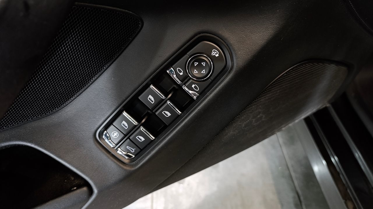 Porsche Panamera 3.0 TD Tiptronic 300Cv - 260000km - Foto 2 