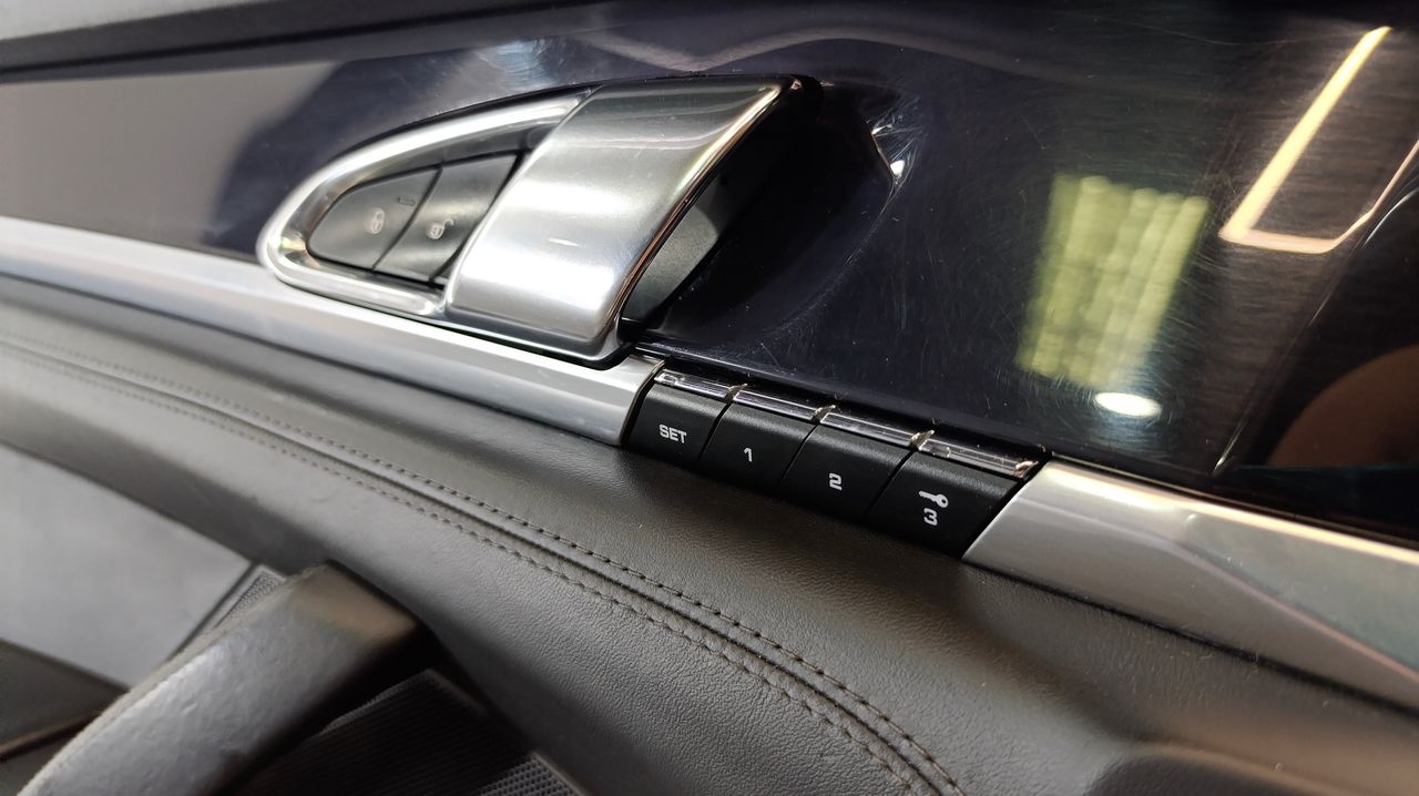 Porsche Panamera 3.0 TD Tiptronic 300Cv - 260000km - Foto 2 