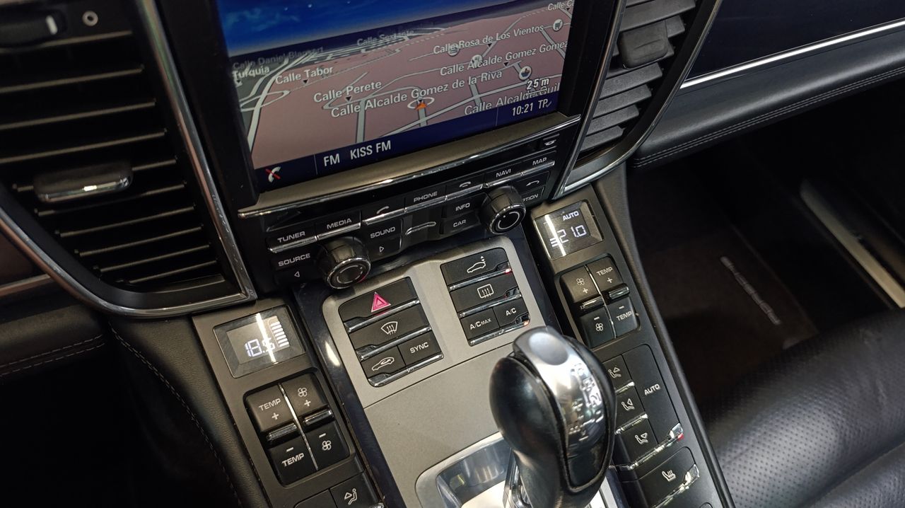 Porsche Panamera 3.0 TD Tiptronic 300Cv - 260000km - Foto 2 