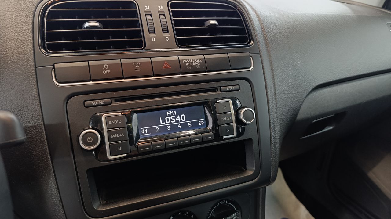 Volkswagen Polo 1.2 70cv Advance BlueMotion Technology - Foto 2 