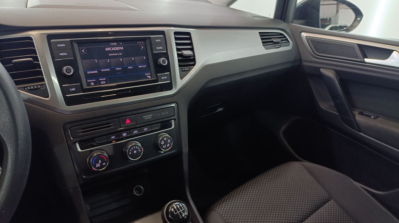 Volkswagen Golf Special Edition 1.6 TDI 85kW (115CV) Sportvan - 114.000Km - Foto 2 