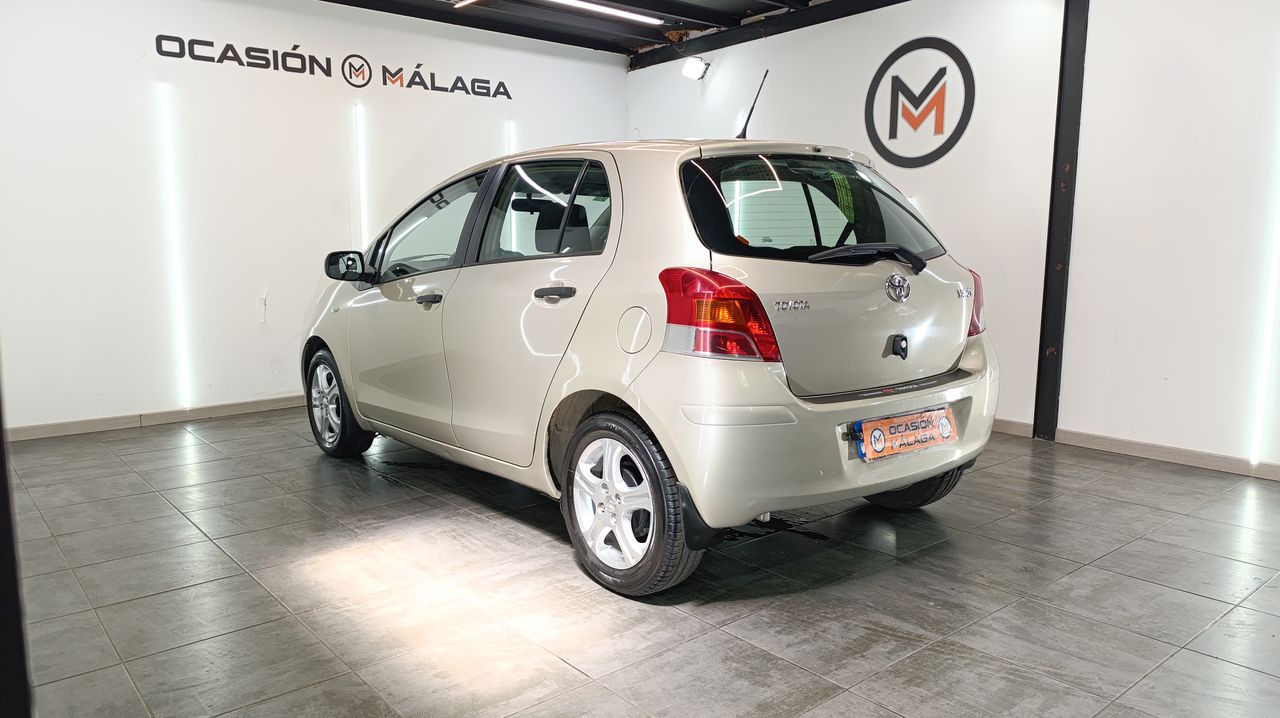 Toyota Yaris 1.0 VVT-I Live Naciona  - 100.000Km - Foto 2 