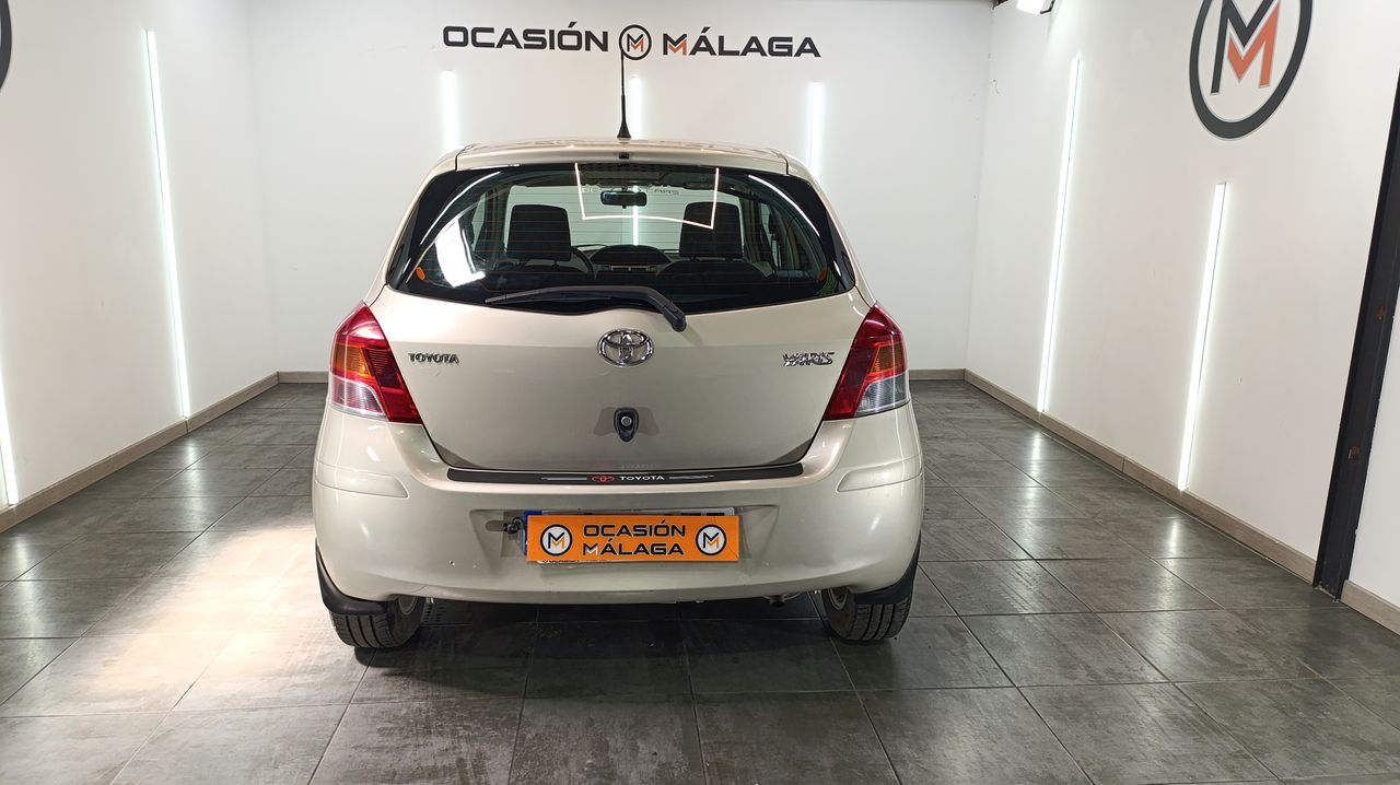Toyota Yaris 1.0 VVT-I Live Naciona  - 100.000Km - Foto 2 