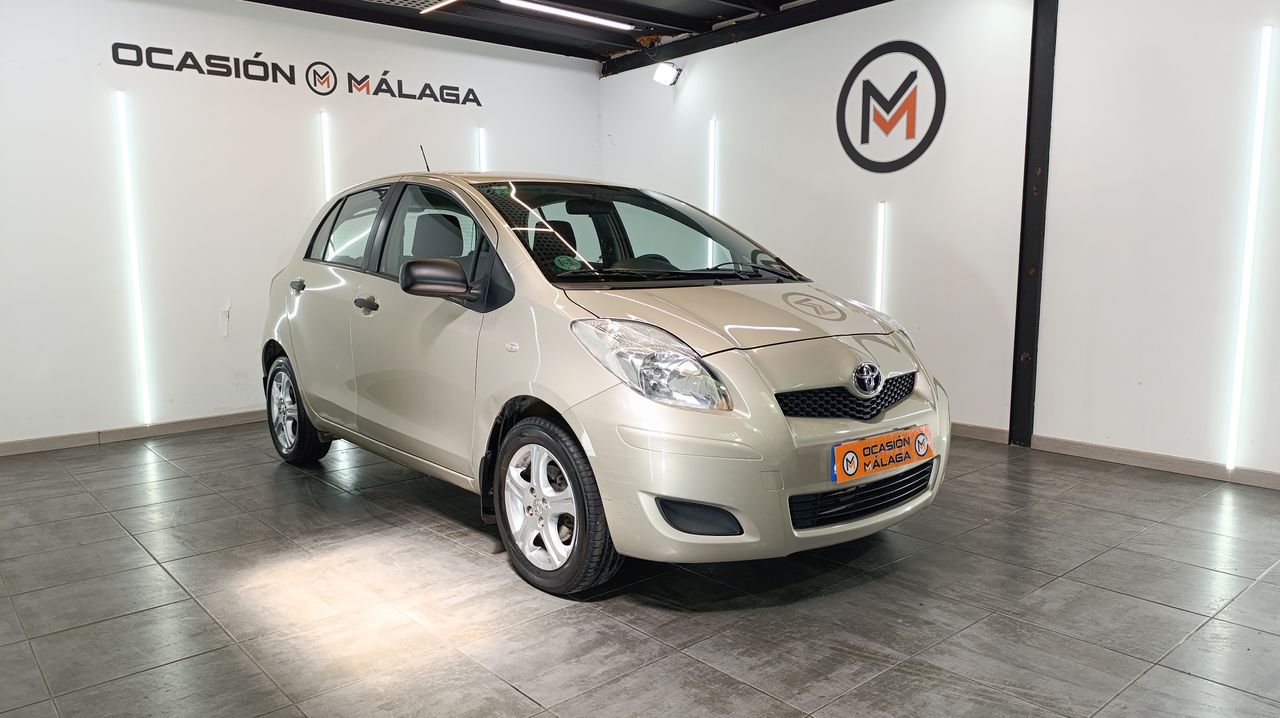 toyota yaris 2010 /