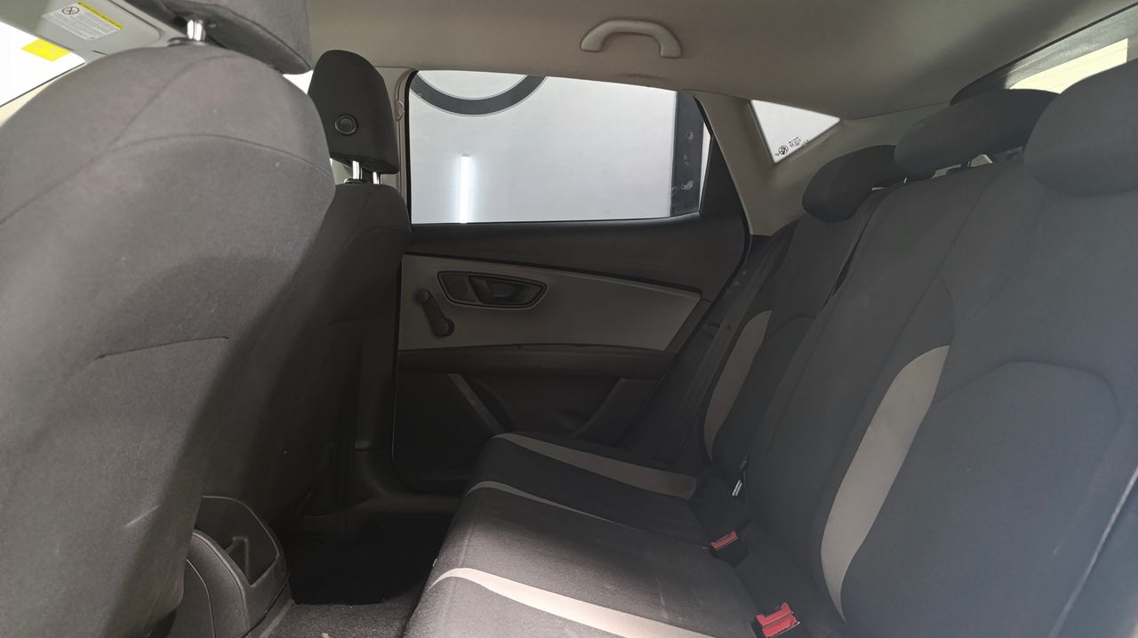 Seat Leon 1.6 TDI 105cv E-Ecomotive Style - 250.000Km 24 meses de garantía - Foto 2 