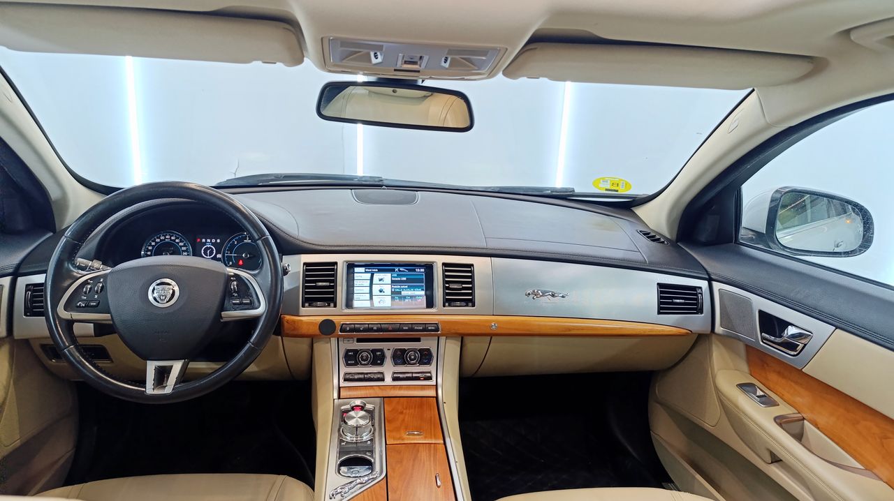 Jaguar XF 2.2 Diésel Luxury 163Cv - 170.000Km - Foto 2 