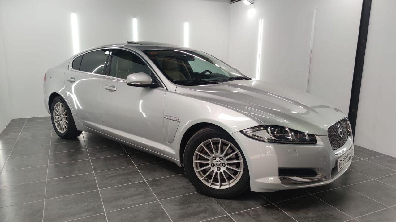 jaguar xf 2012 /