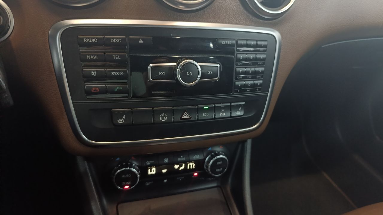 Mercedes Clase A A 180 CDI Aut. Urban 110Cv - 270.000Km - Foto 2 