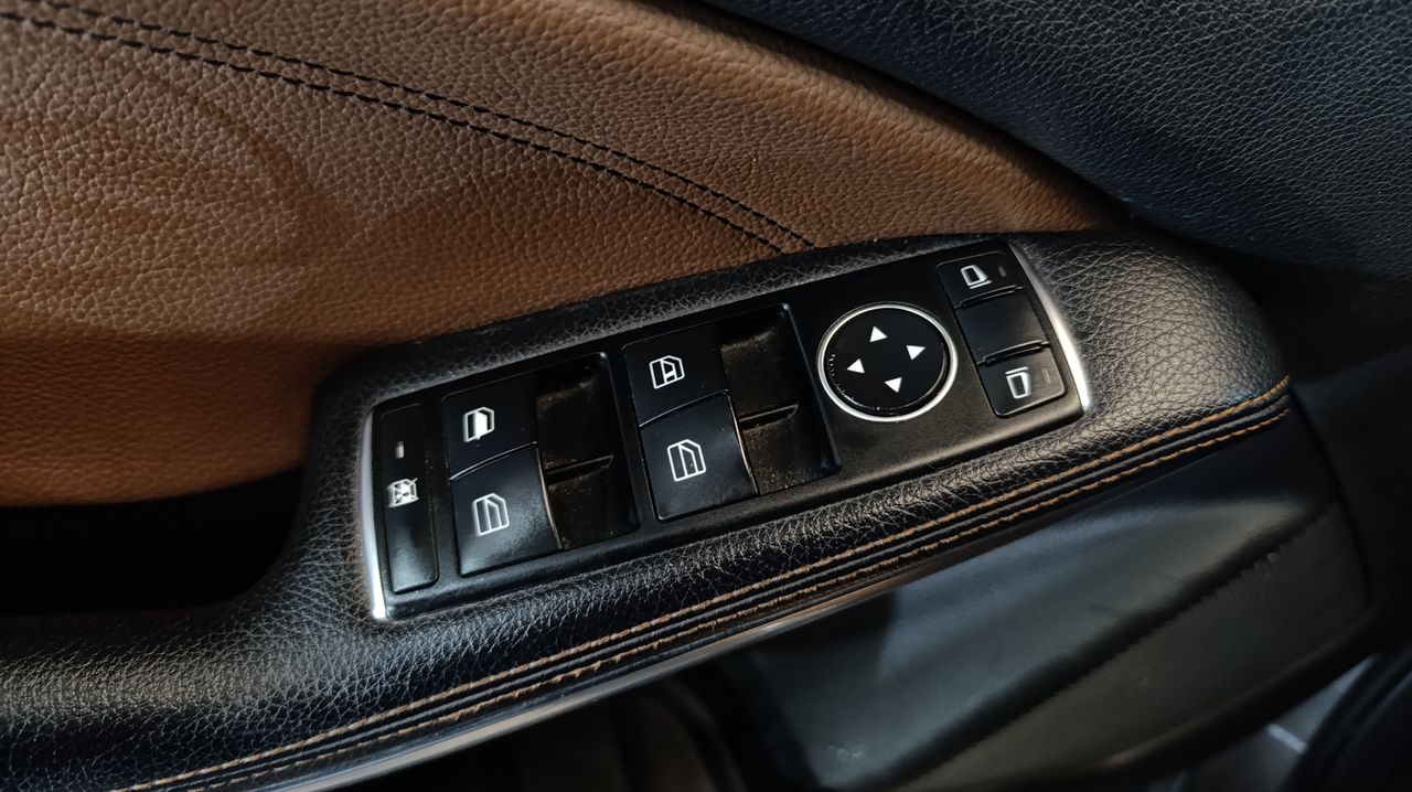 Mercedes Clase A A 180 CDI Aut. Urban 110Cv - 270.000Km - Foto 2 