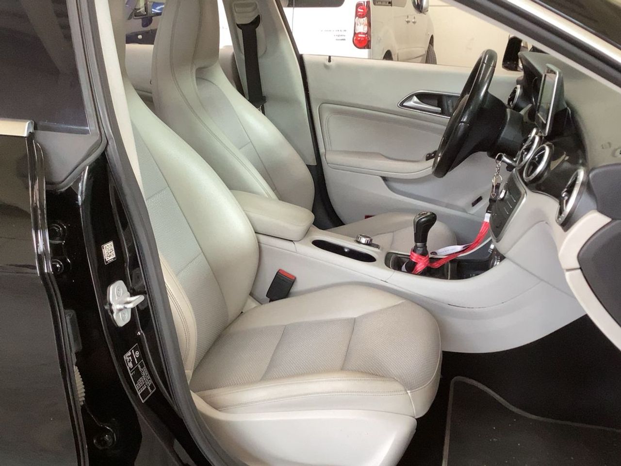 Mercedes Clase CLA CLA 200 CDI 136Cv - 270.000Km  - Foto 2 