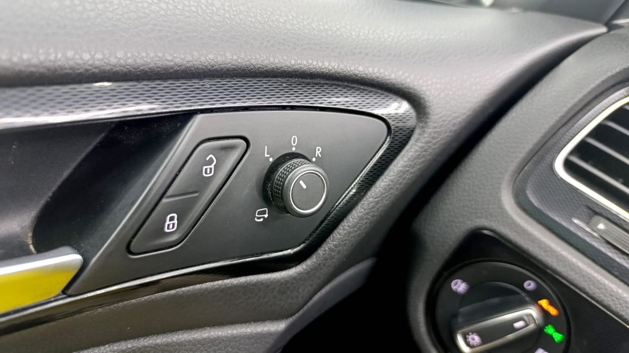 Volkswagen Golf GTD 2.0 TDI 184CV DSG BMT  Levas - 257.000Km - Foto 2 