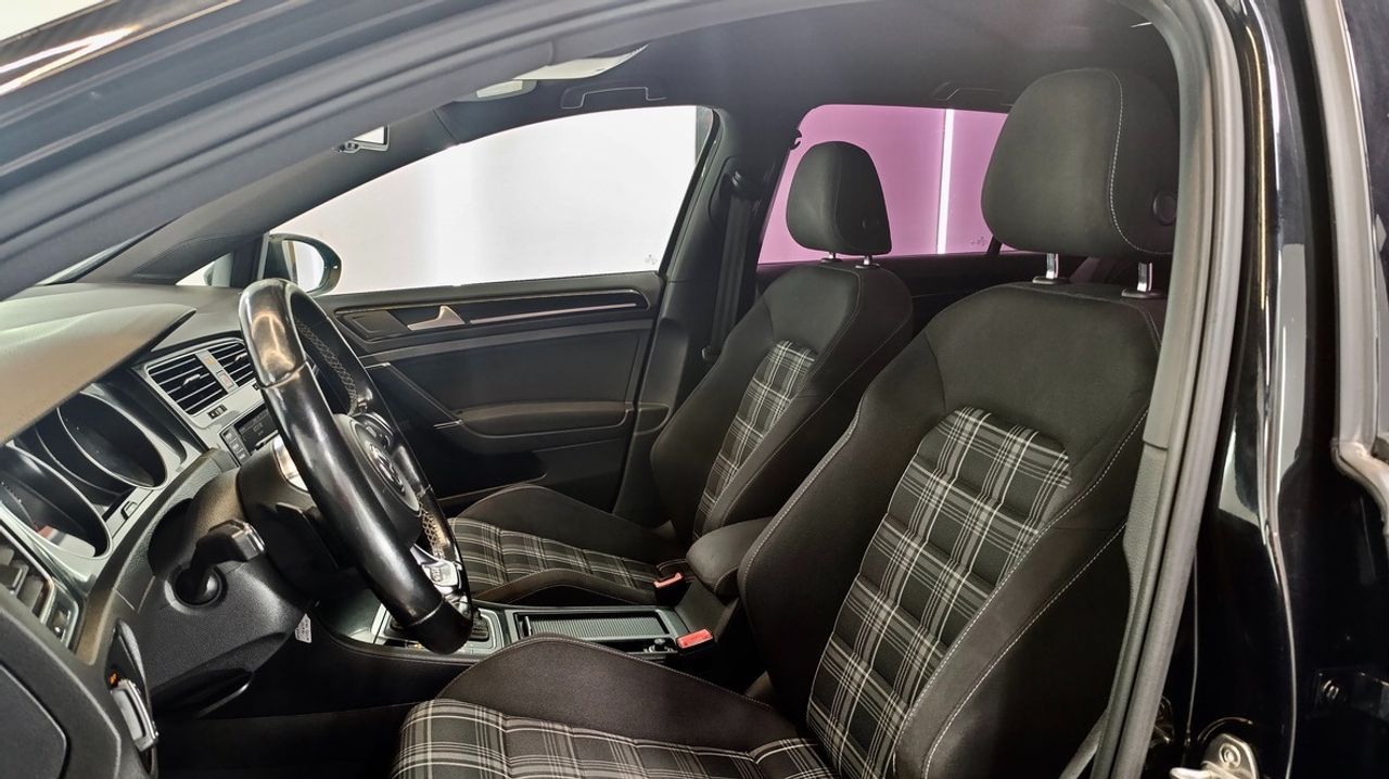 Volkswagen Golf GTD 2.0 TDI 184CV DSG BMT  Levas - 257.000Km - Foto 2 