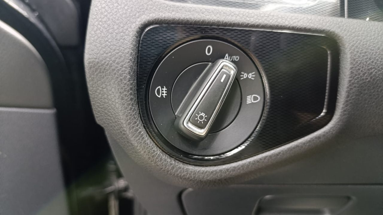 Volkswagen Golf GTD 2.0 TDI 184CV DSG BMT  Levas - 257.000Km - Foto 2 