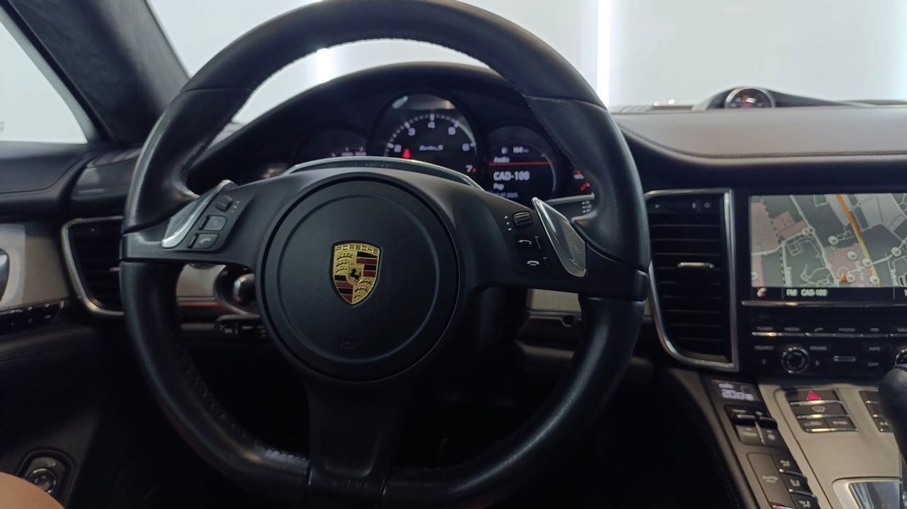 Porsche Panamera Turbo S Exclusive Series V8 - 571Cv  + Historial - Foto 2 