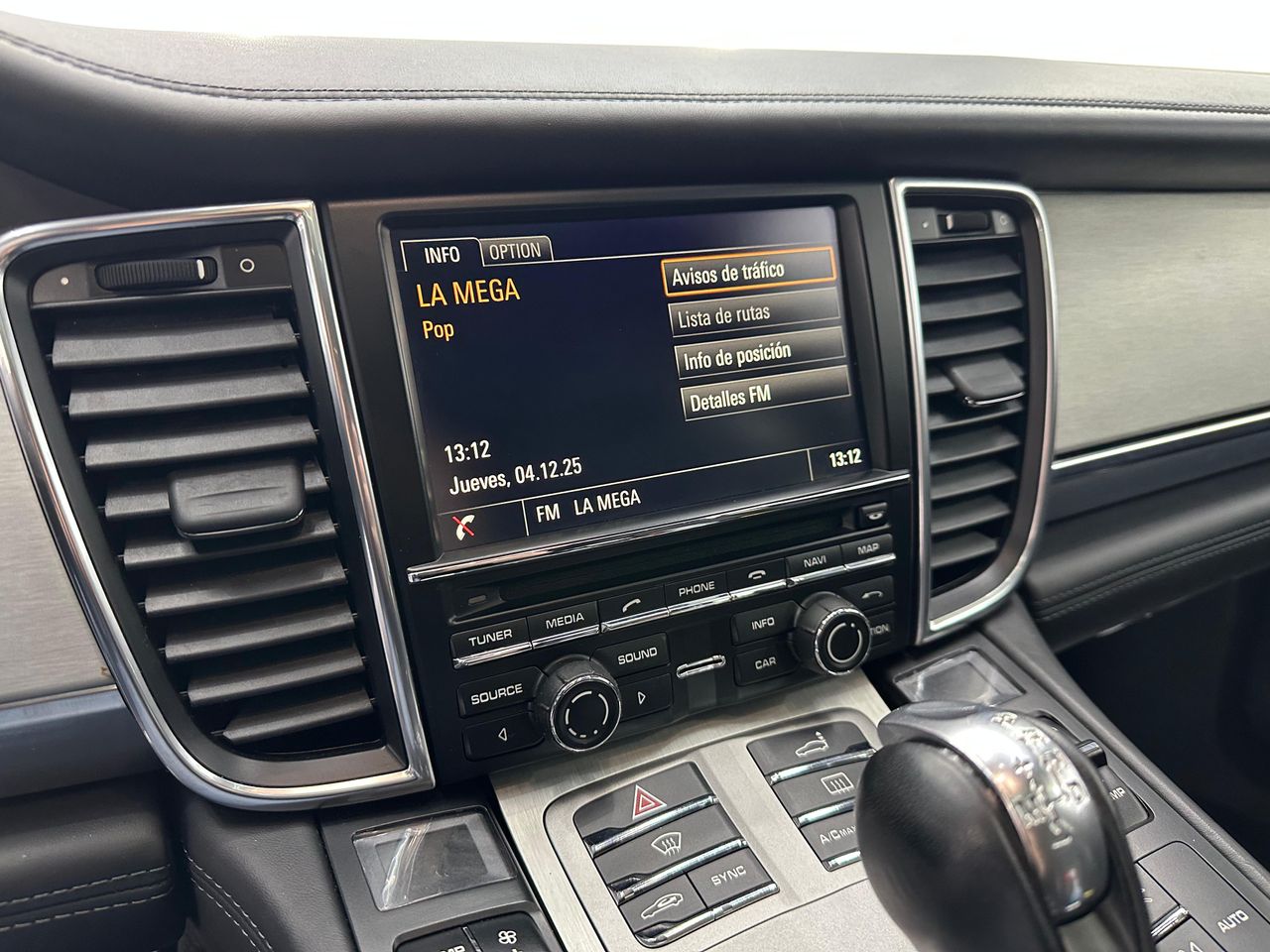 Porsche Panamera Turbo S Exclusive Series V8 - 571Cv  + Historial - Foto 2 