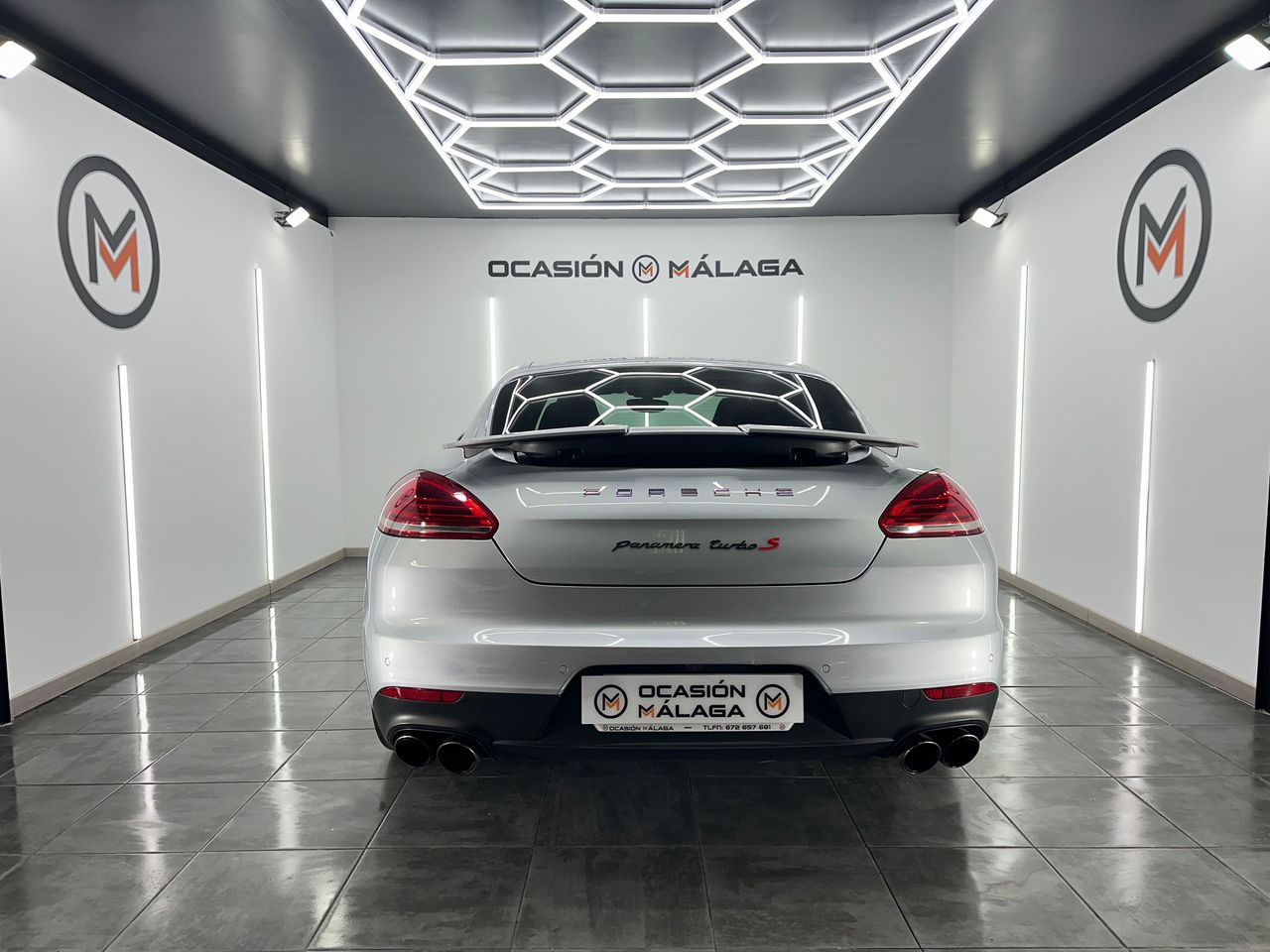 Porsche Panamera Turbo S Exclusive Series V8 - 571Cv  + Historial - Foto 2 