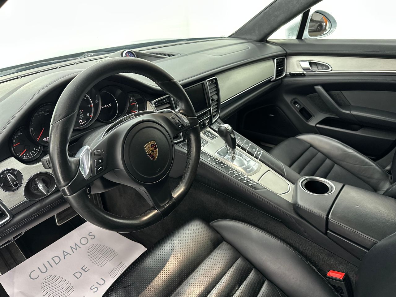 Porsche Panamera Turbo S Exclusive Series V8 - 571Cv  + Historial - Foto 2 