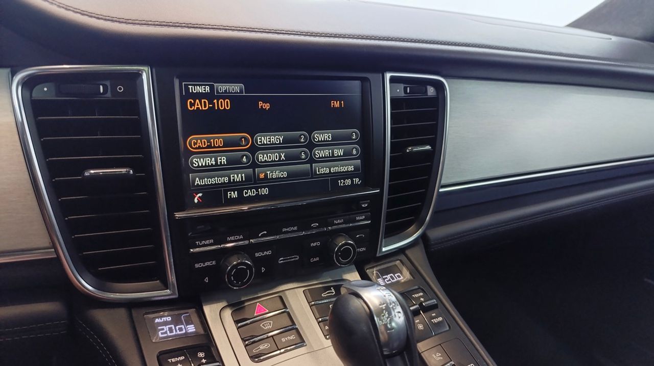 Porsche Panamera Turbo S Exclusive Series V8 - 571Cv  + Historial - Foto 2 