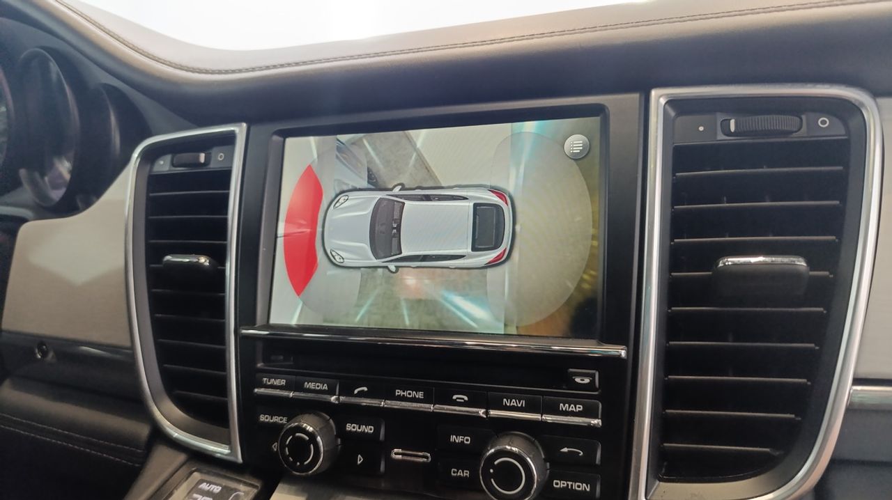Porsche Panamera Turbo S Exclusive Series V8 - 571Cv  + Historial - Foto 2 