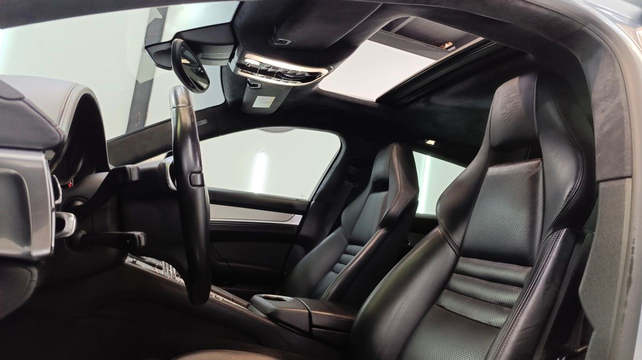 Porsche Panamera Turbo S Exclusive Series V8 - 571Cv  + Historial - Foto 2 