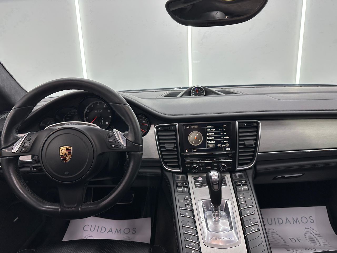 Porsche Panamera Turbo S Exclusive Series V8 - 571Cv  + Historial - Foto 2 