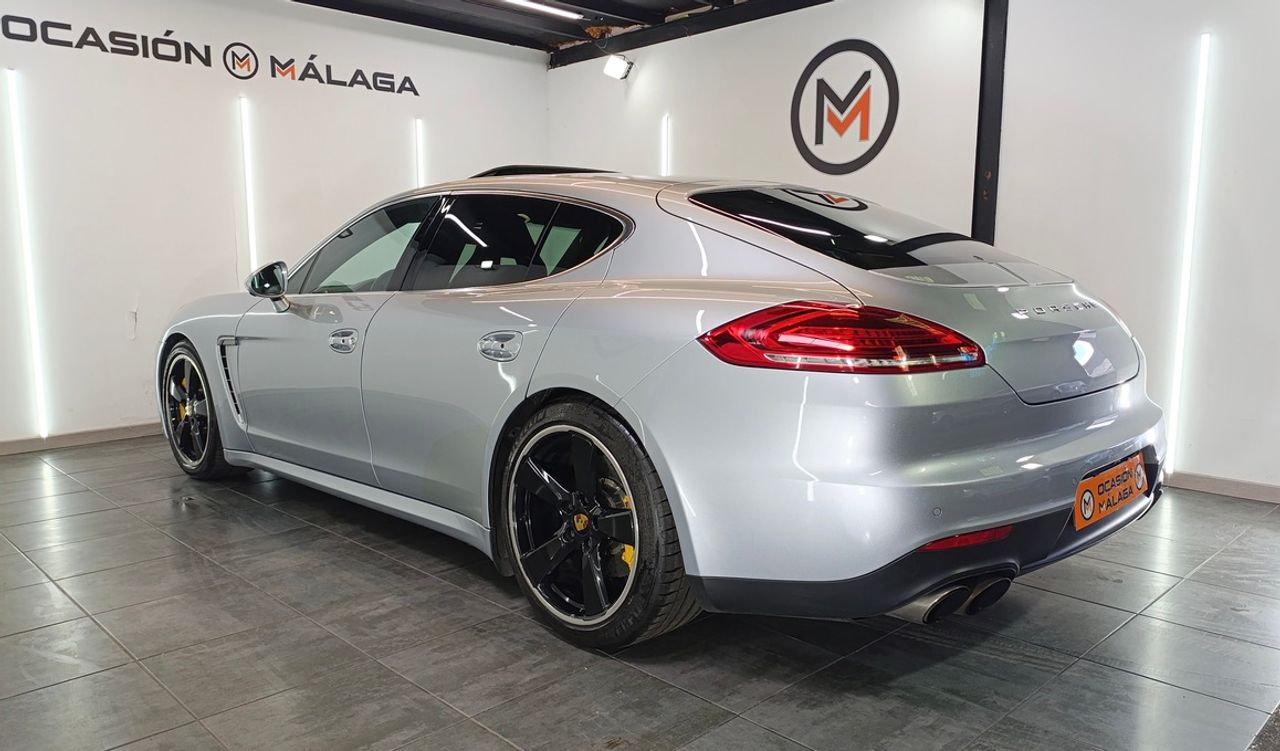 Porsche Panamera Turbo S Exclusive Series V8 - 571Cv  + Historial - Foto 2 
