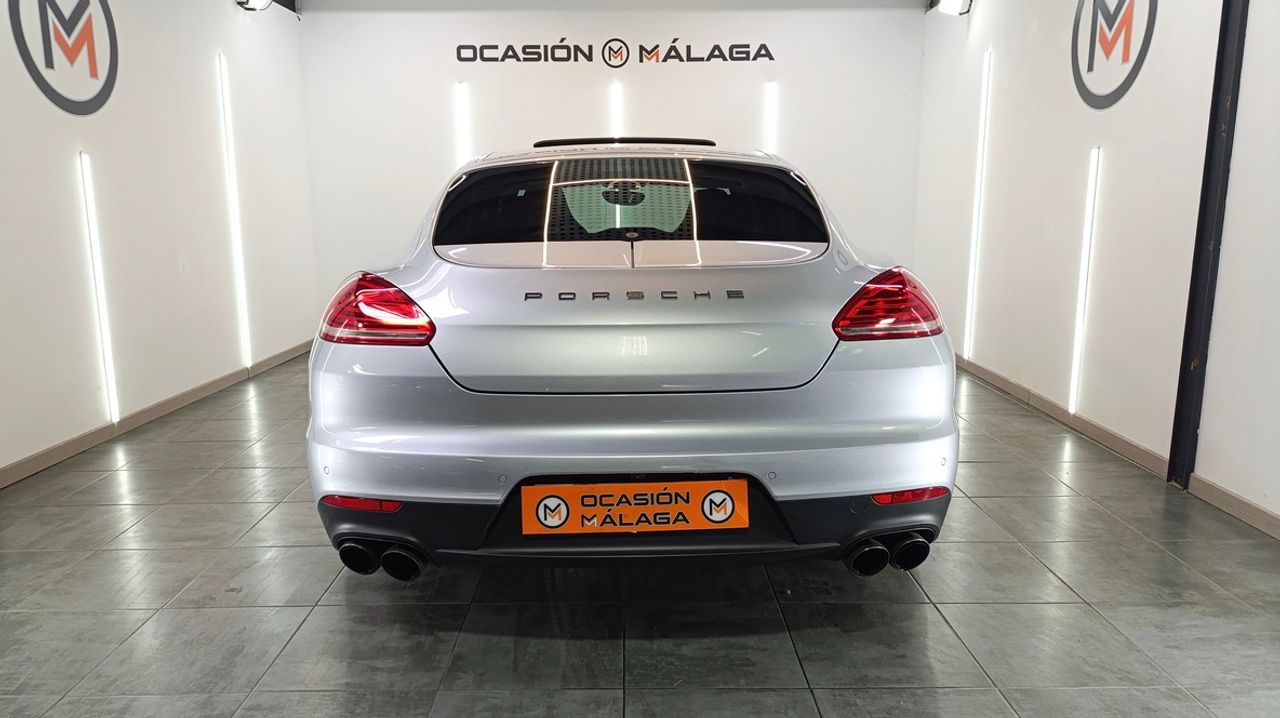Porsche Panamera Turbo S Exclusive Series V8 - 571Cv  + Historial - Foto 2 