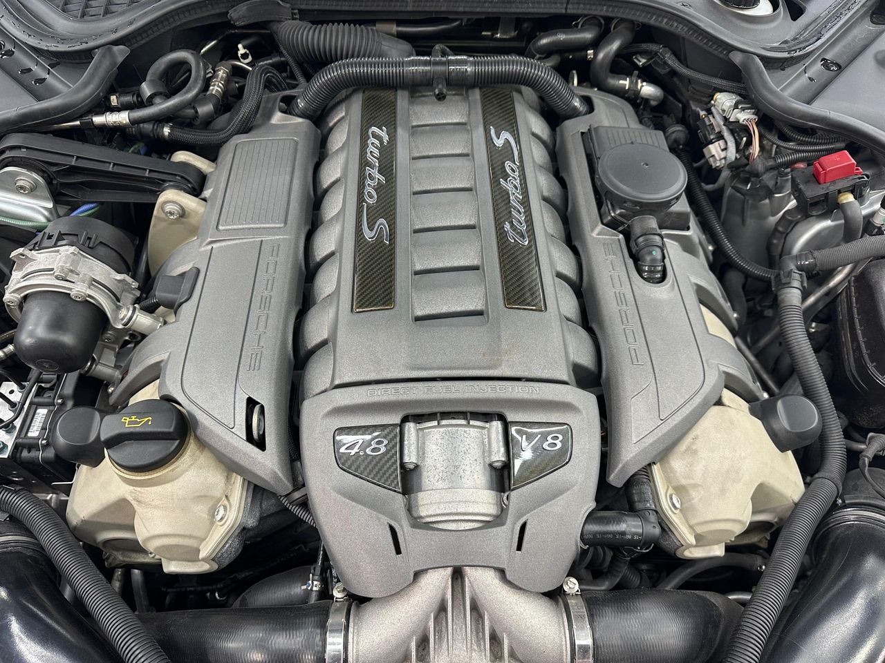 Porsche Panamera Turbo S Exclusive Series V8 - 571Cv  + Historial - Foto 2 