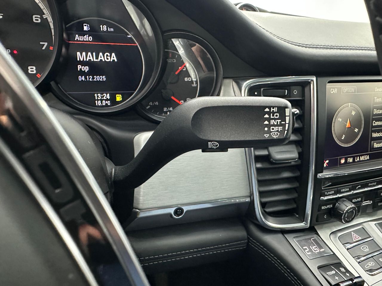 Porsche Panamera Turbo S Exclusive Series V8 - 571Cv  + Historial - Foto 2 