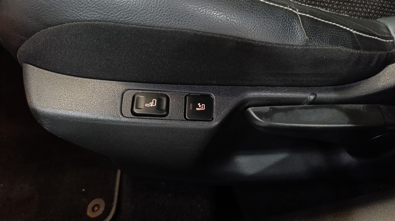 Citroën C4 1.6 e-HDi 110cv CMP Exclusive Único propietario - 198.000Km - Foto 2 