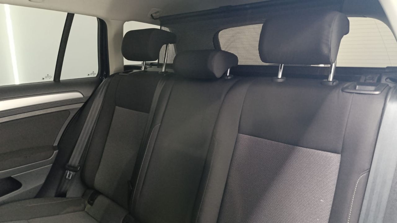 Volkswagen Golf Variant Advance 1.6 TDI 105cv BMT DSG Nacional  - Foto 2 