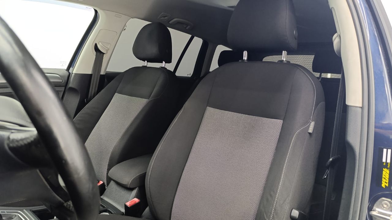 Volkswagen Golf Variant Advance 1.6 TDI 105cv BMT DSG Nacional  - Foto 2 