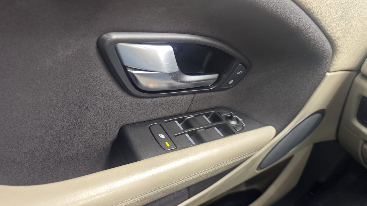 Land-Rover Range Rover Evoque 2.0L TD4 150CV 4x4 HSE Dynamic Auto Nacional - 132.000Km - Foto 2 