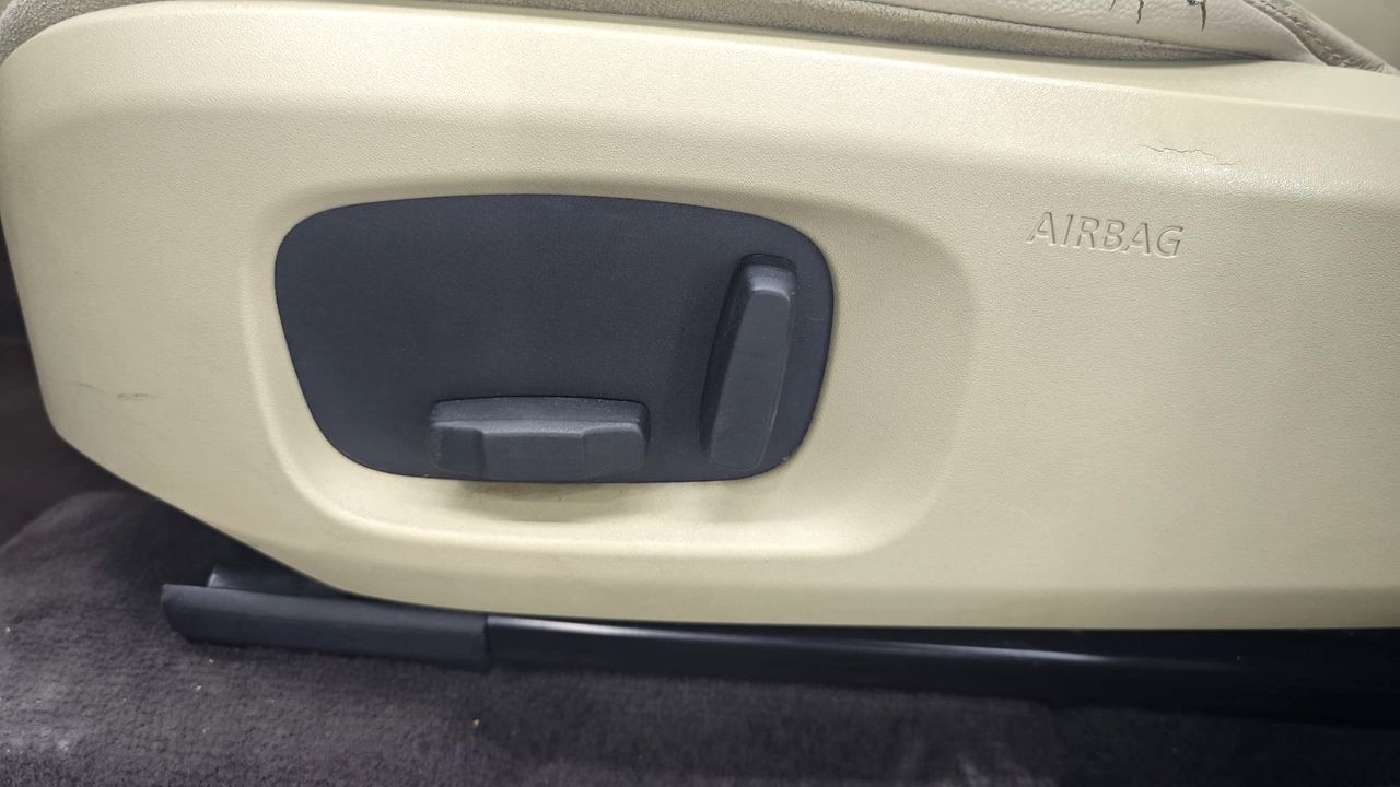 Land-Rover Range Rover Evoque 2.0L TD4 150CV 4x4 HSE Dynamic Auto Nacional - 132.000Km - Foto 2 