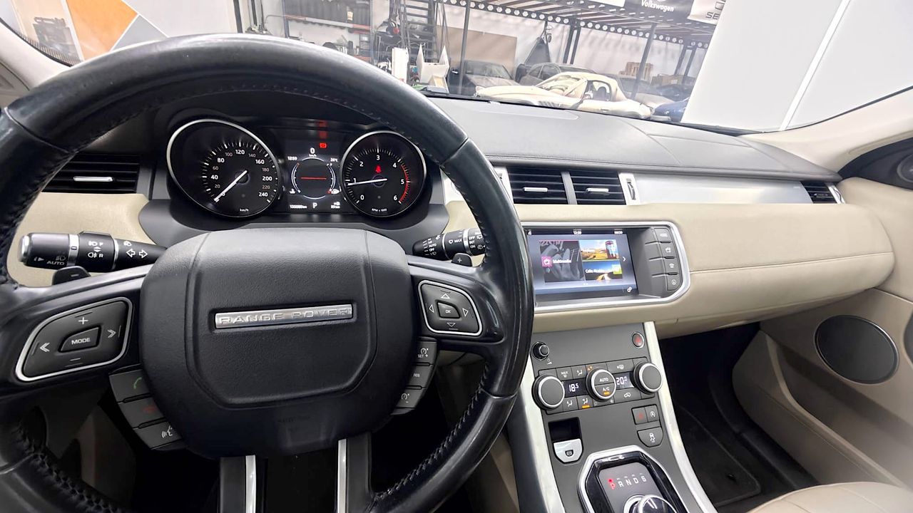 Land-Rover Range Rover Evoque 2.0L TD4 150CV 4x4 HSE Dynamic Auto Nacional - 132.000Km - Foto 2 