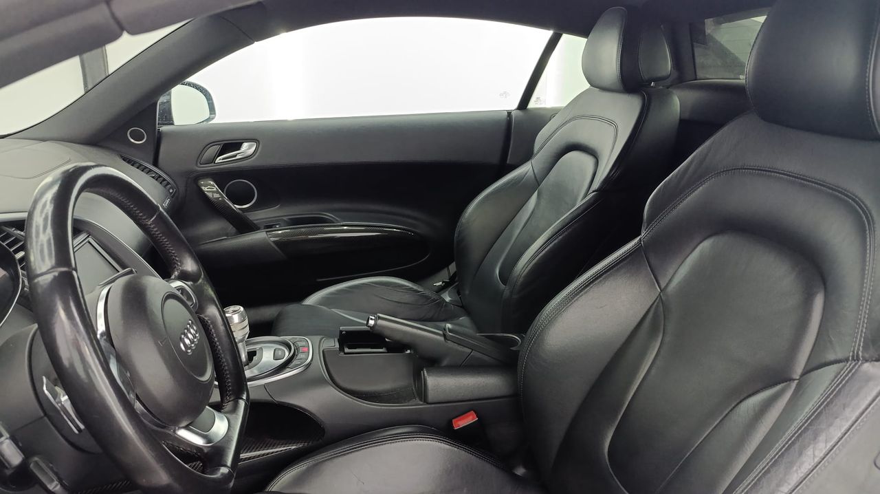 Audi R8 5.2 FSI V10 quattro R tronic 525Cv - Historial de mantenimiento - 157.000Km - Foto 2 