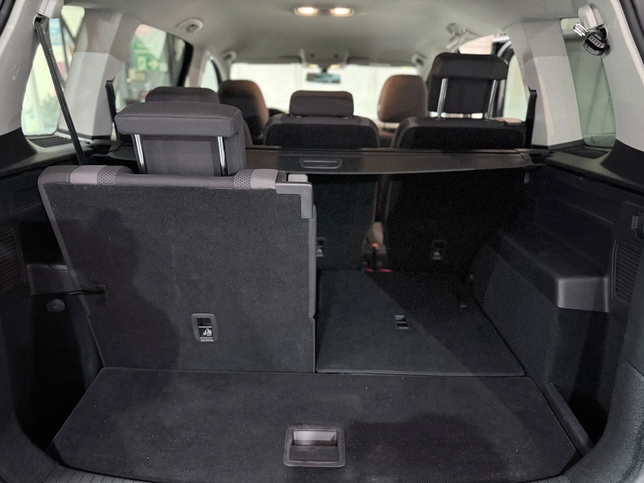 Volkswagen Touran Advance 1.6 TDI 85kW (115CV) 7 Plazas - 149.000Km - Foto 2 