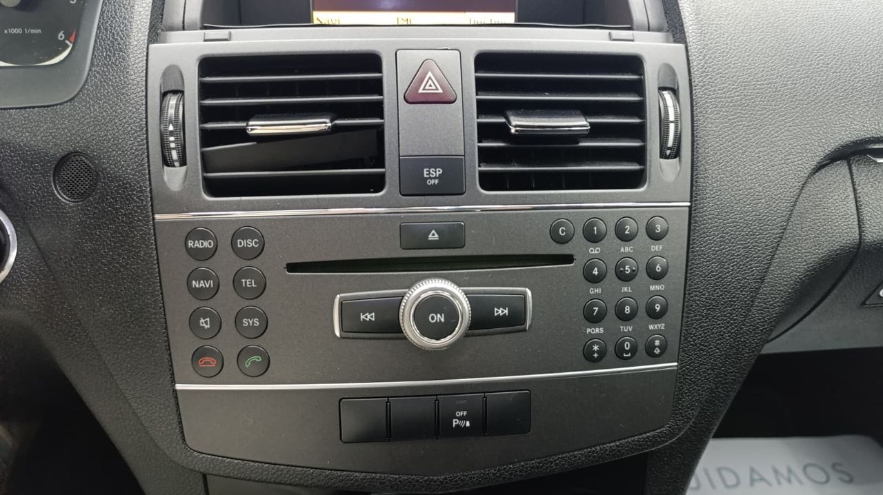 Mercedes Clase C C 220 CDI Blue Efficiency Elegance 230.000Km - Foto 2 