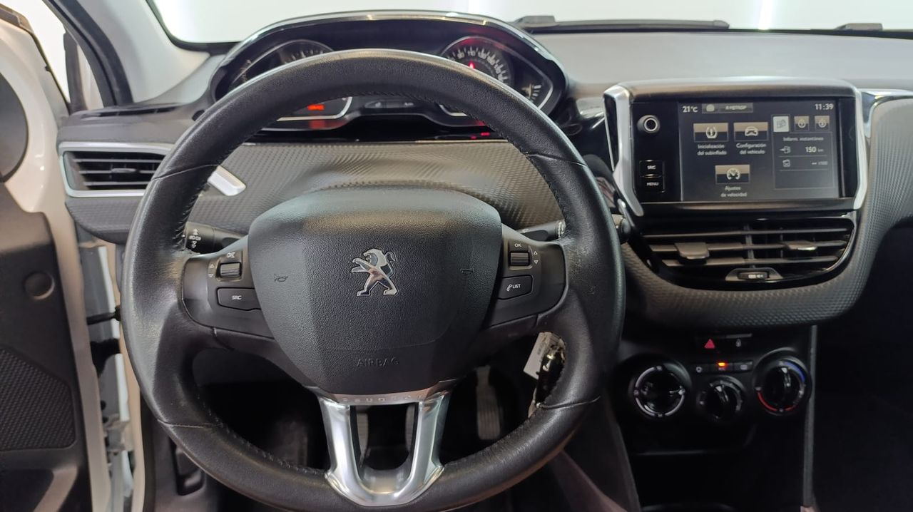 Peugeot 2008 Allure 1.2 PureTech 110 S&S Nacional - 89.000Km - Foto 2 