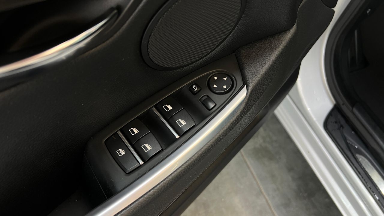 BMW Serie 5 550i xDrive Gran Turismo V8 408Cv - 148.000 Km - Foto 2 