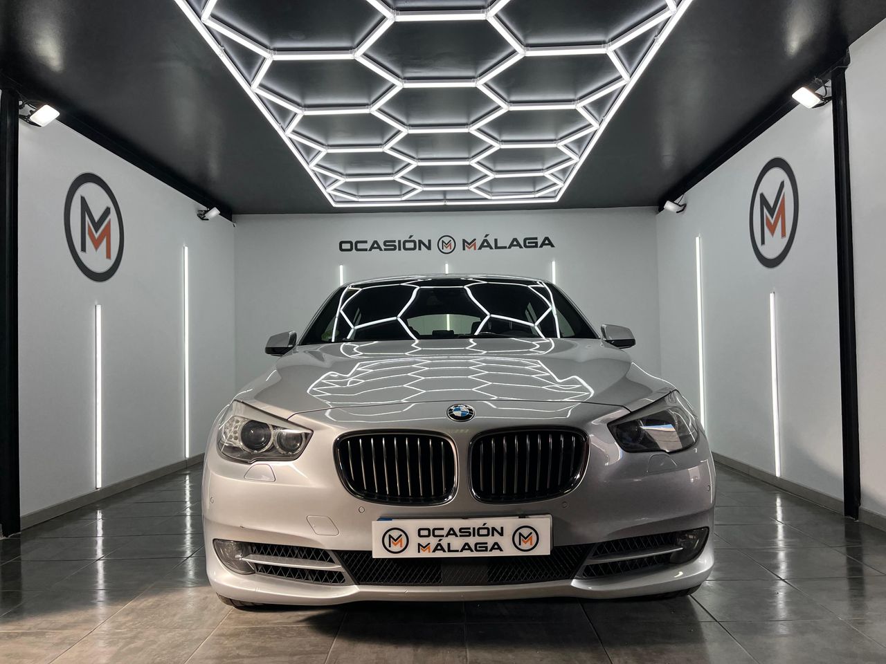 BMW Serie 5 550i xDrive Gran Turismo V8 408Cv - 148.000 Km - Foto 2 