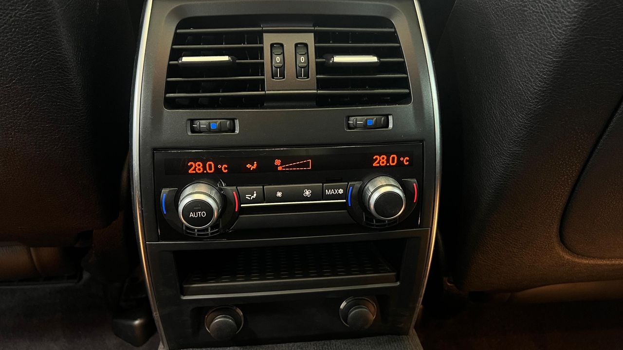 BMW Serie 5 550i xDrive Gran Turismo V8 408Cv - 148.000 Km - Foto 2 