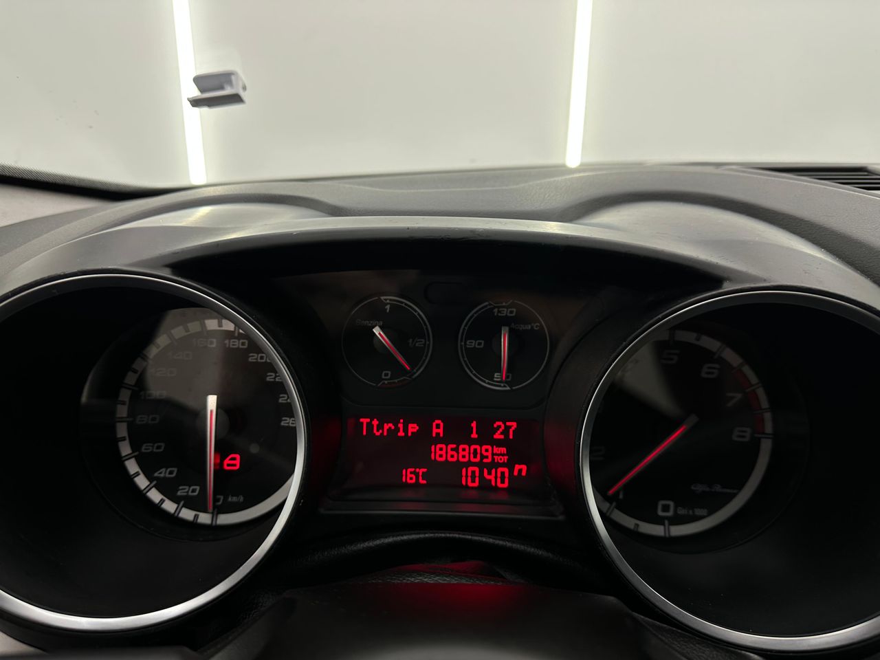 Alfa Romeo Giulietta 1.4 T 120cv Distinctive 400Cv - 110.000Km - Foto 2 