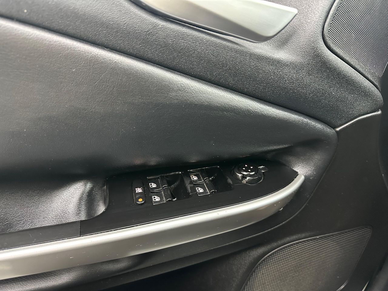 Alfa Romeo Giulietta 1.4 T 120cv Distinctive 400Cv - 110.000Km - Foto 2 