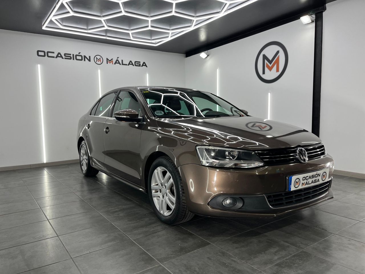 Volkswagen Jetta 2.0 TDI 140cv Advance - Foto 2 