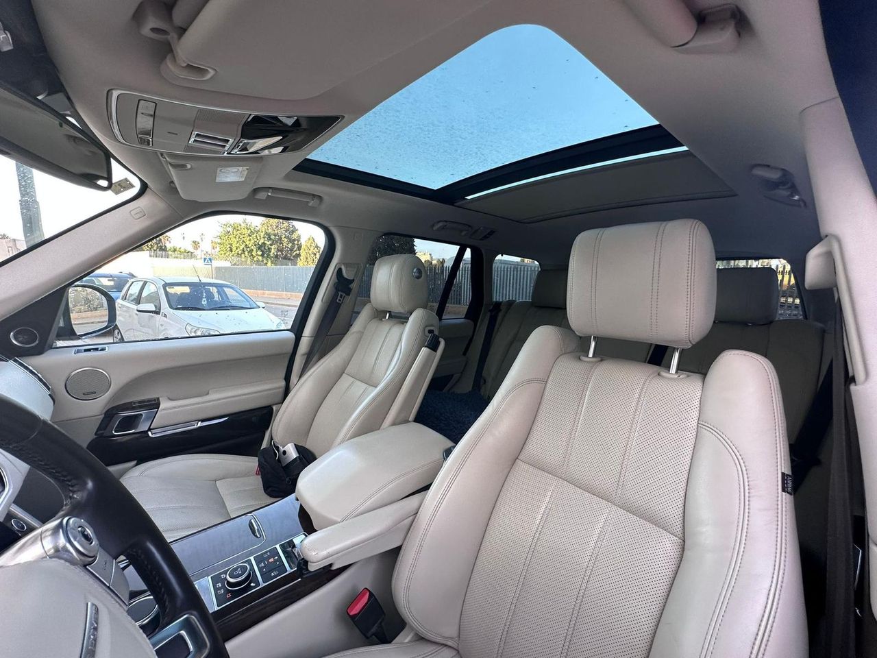 Land-Rover Range Rover 4.4 SDV8 (340CV) VOGUE Nacional - 251.000Km - Foto 2 