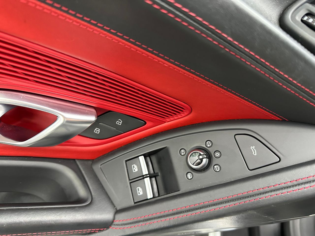 Audi R8 5.2 FSI V10 plus 610CV quattro S tronic - 91.000Km - Foto 2 