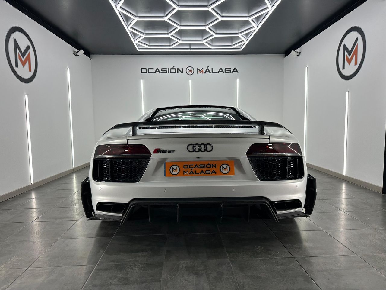 Audi R8 5.2 FSI V10 plus 610CV quattro S tronic - 91.000Km - Foto 2 