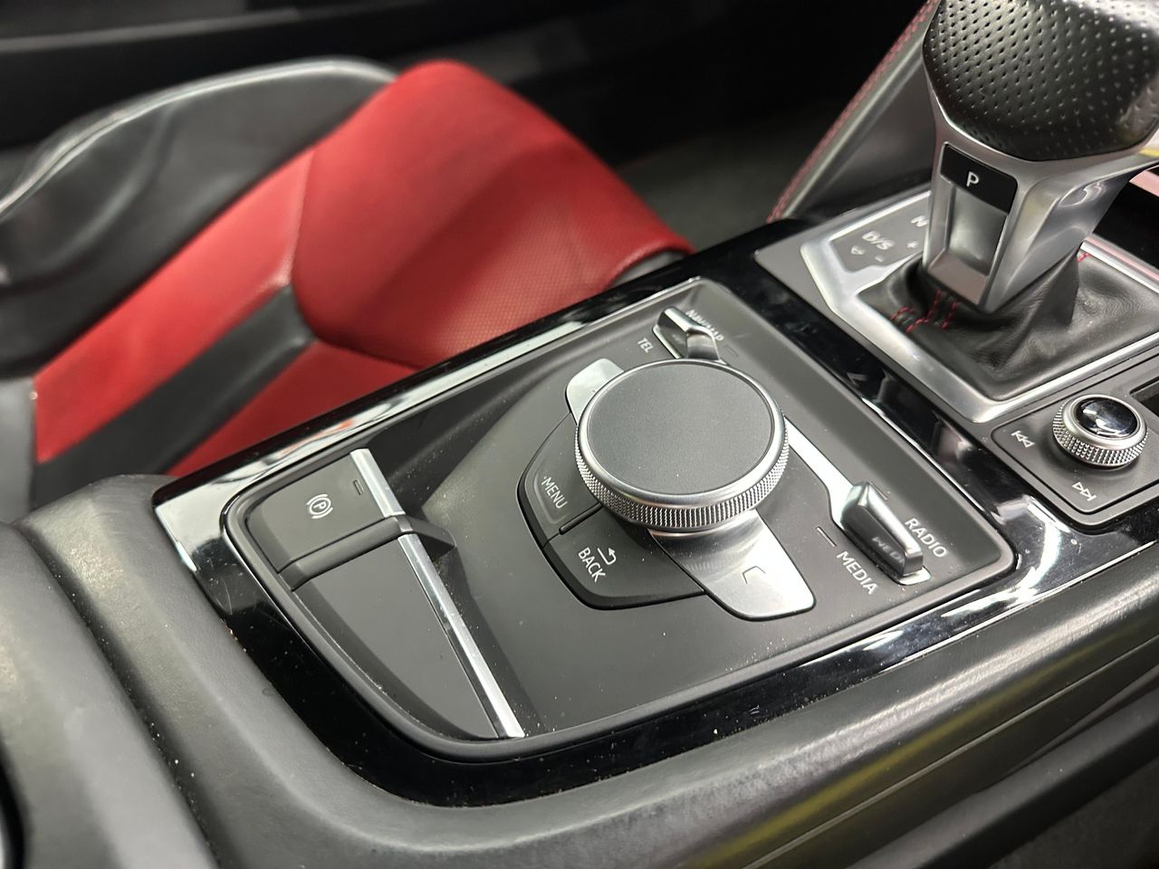 Audi R8 5.2 FSI V10 plus 610CV quattro S tronic - 91.000Km - Foto 2 