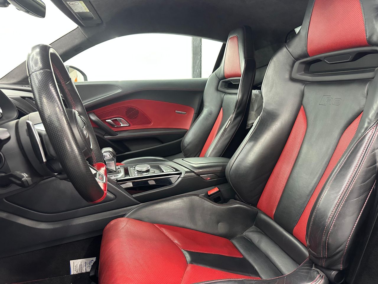 Audi R8 5.2 FSI V10 plus 610CV quattro S tronic - 91.000Km - Foto 2 